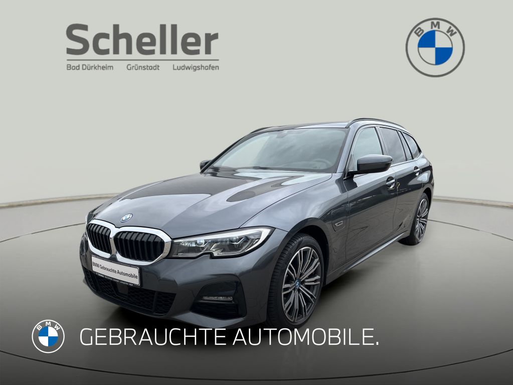 BMW 330 2021