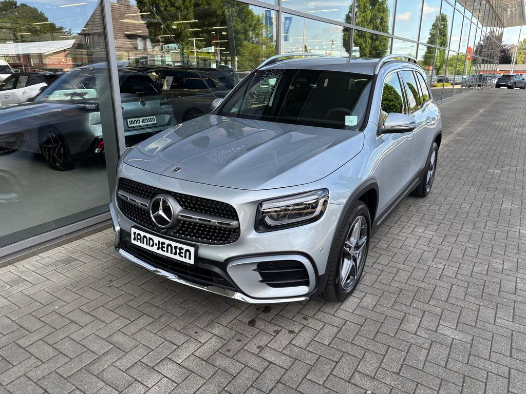 Mercedes-Benz GLB 200 2025