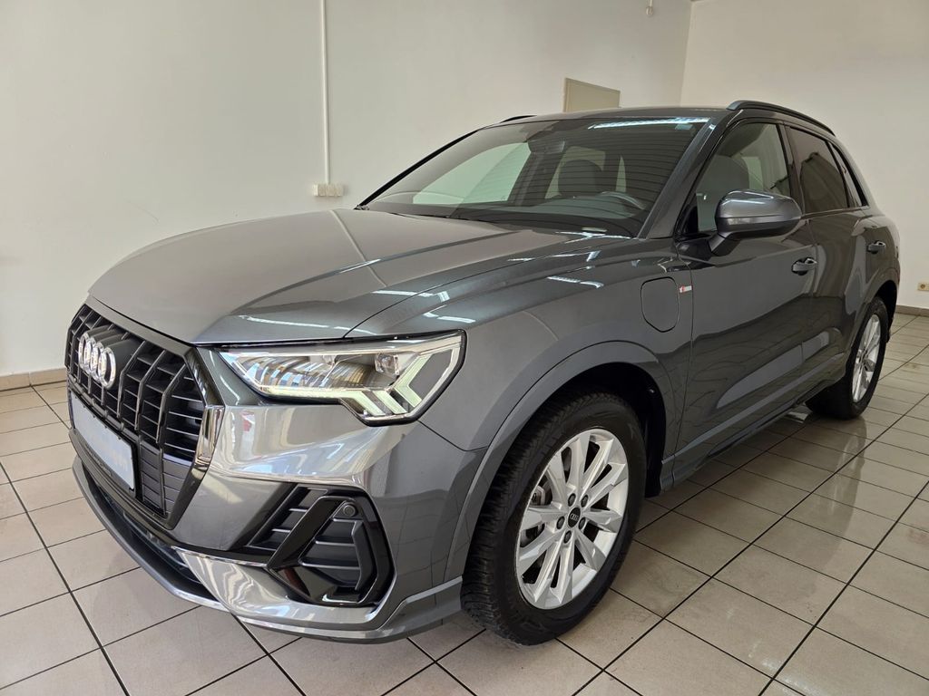 Audi Q3 2021