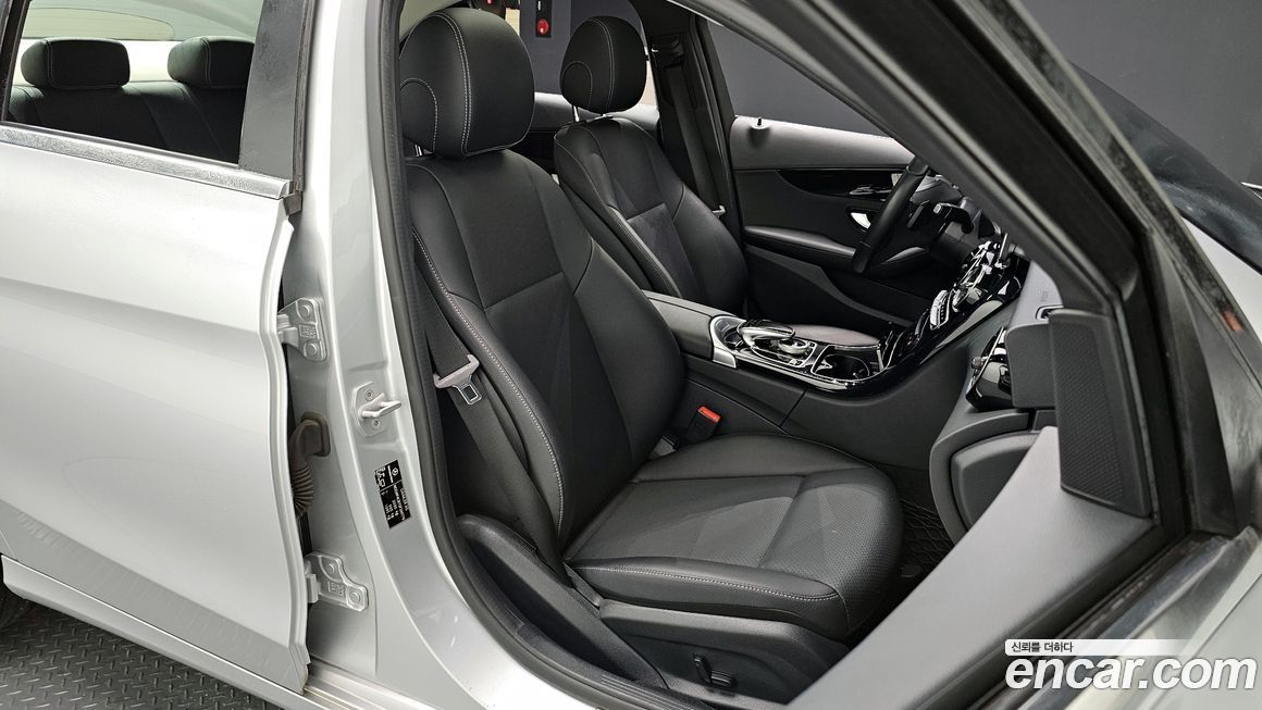 Mercedes-Benz C-Class 2016