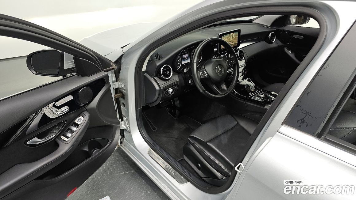 Mercedes-Benz C-Class 2016