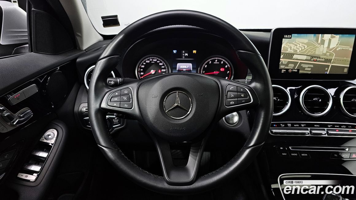 Mercedes-Benz C-Class 2016