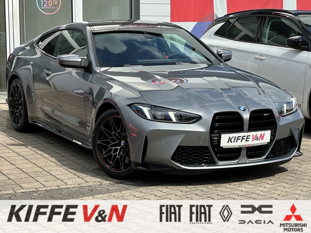 BMW M4 2025