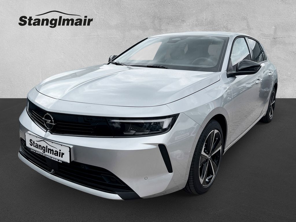 Opel Astra 2025