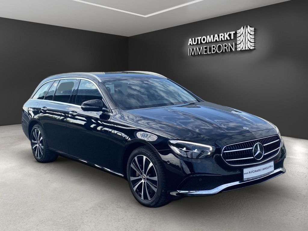 Mercedes-Benz E 300 2022