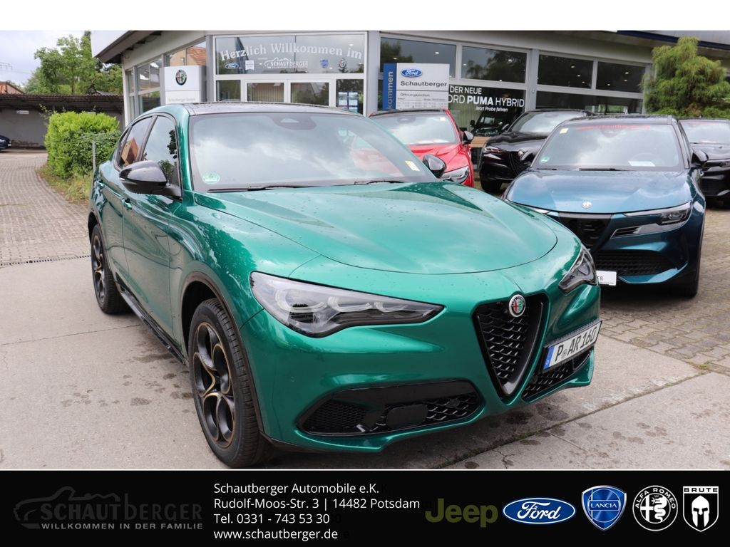 Alfa Romeo Stelvio 2025
