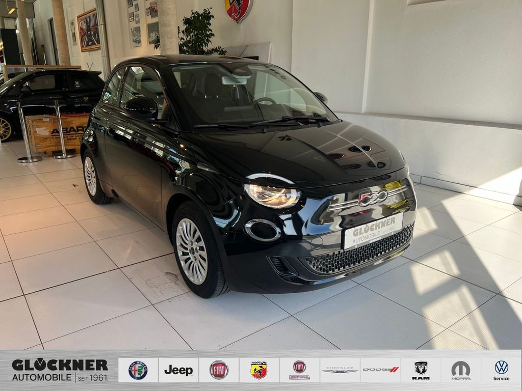 Fiat 500e 2023
