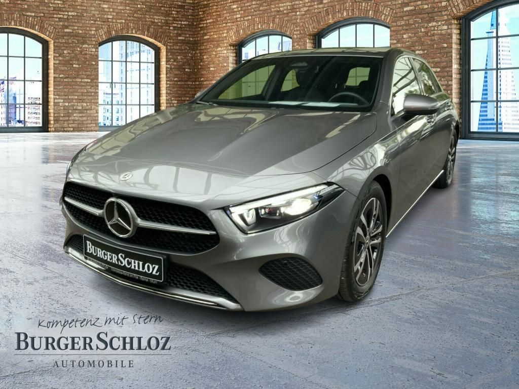 Mercedes-Benz A 200 2025