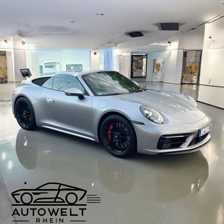 Porsche 992 2022