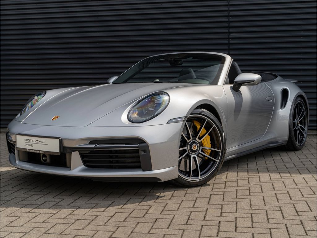 Porsche 911 2021