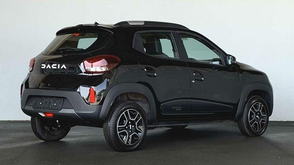 Dacia Spring 2023