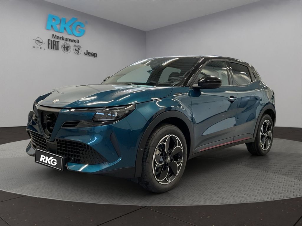 Alfa Romeo Junior 2025