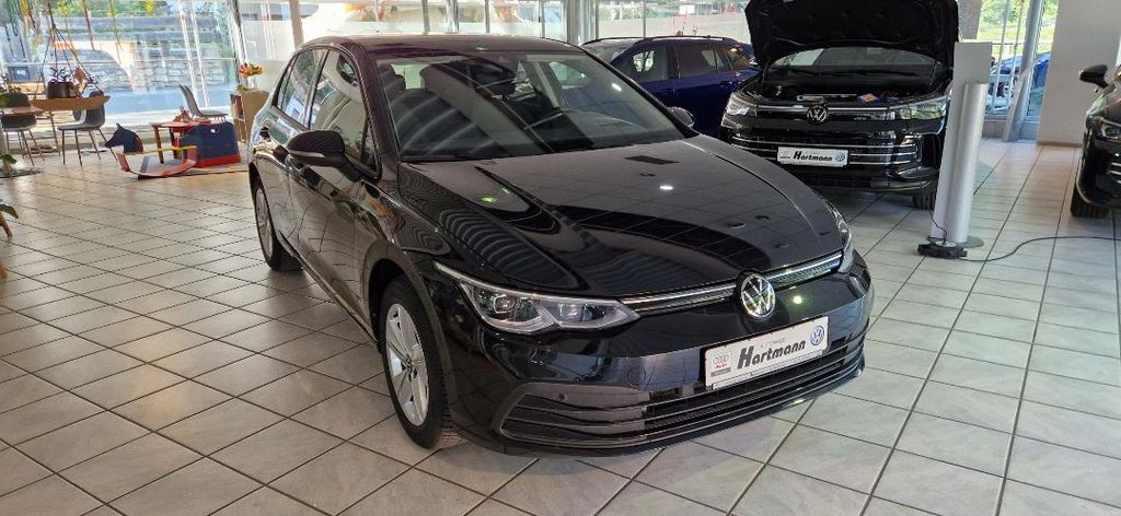 Volkswagen Golf 2024