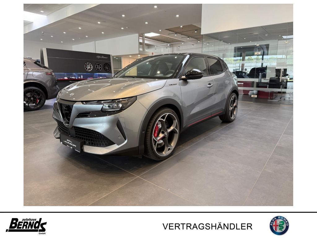 Alfa Romeo Junior 2025