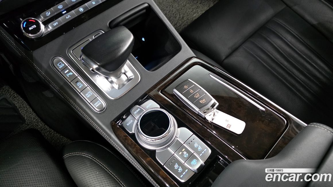 Genesis G90 2019