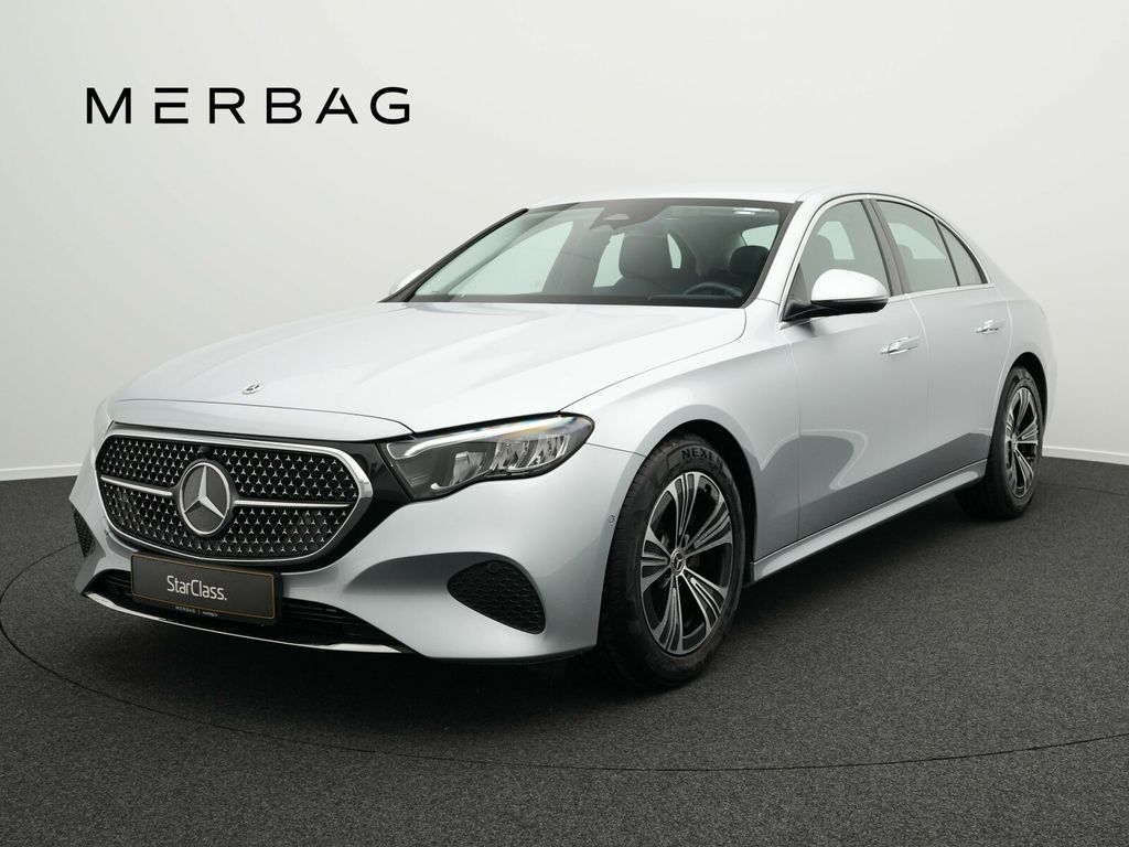 Mercedes-Benz E 220 2023