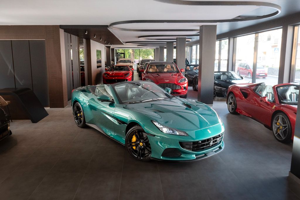Ferrari Portofino 2024