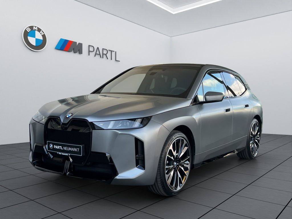 BMW iX 2025