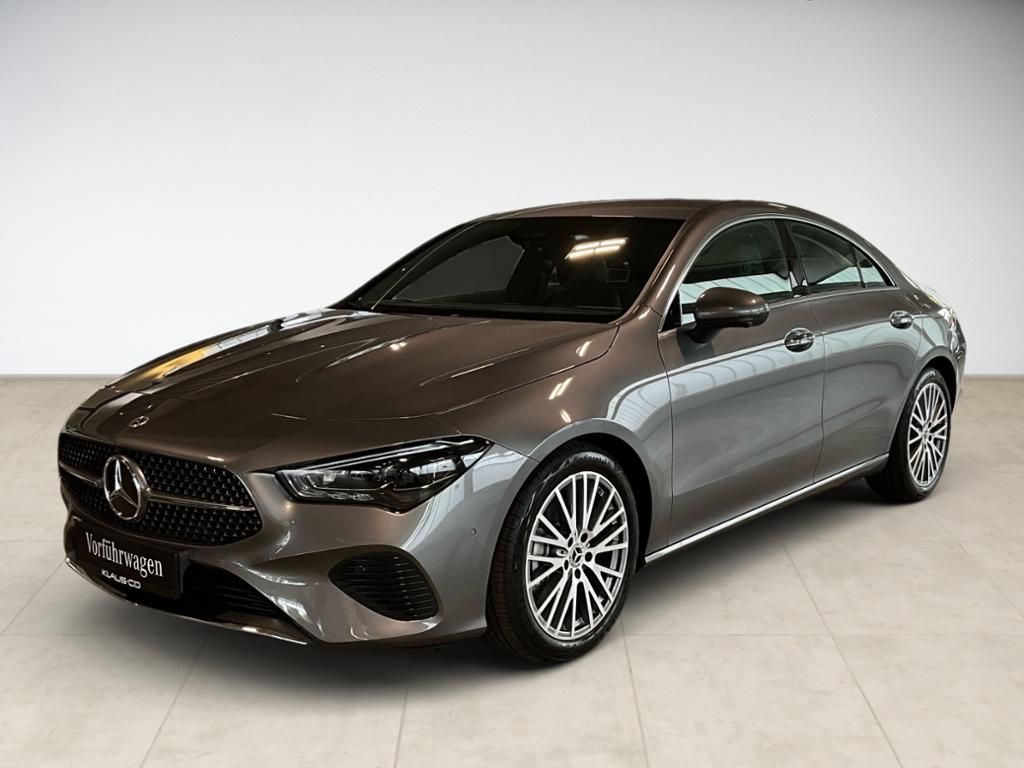 Mercedes-Benz CLA 180 2025