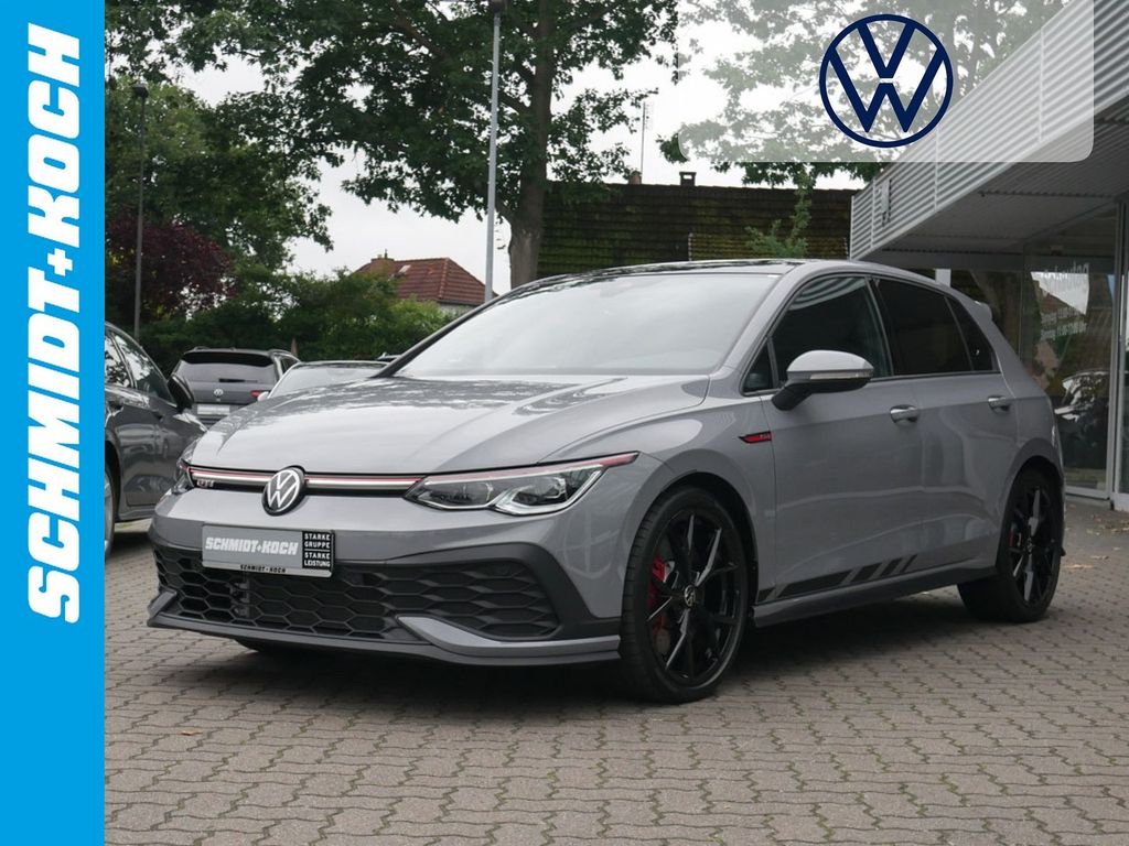 Volkswagen Golf 2024