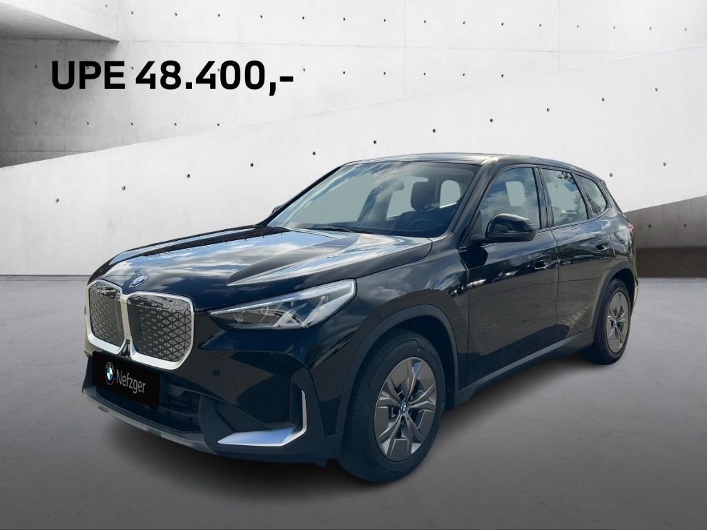 BMW iX1 2025