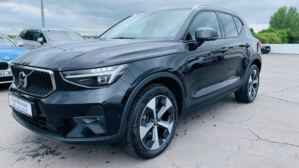 Volvo XC40 2024