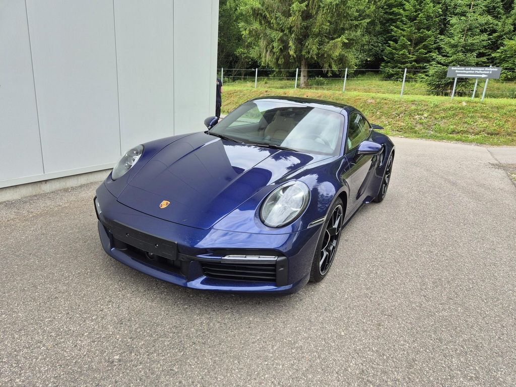 Porsche 992 2025