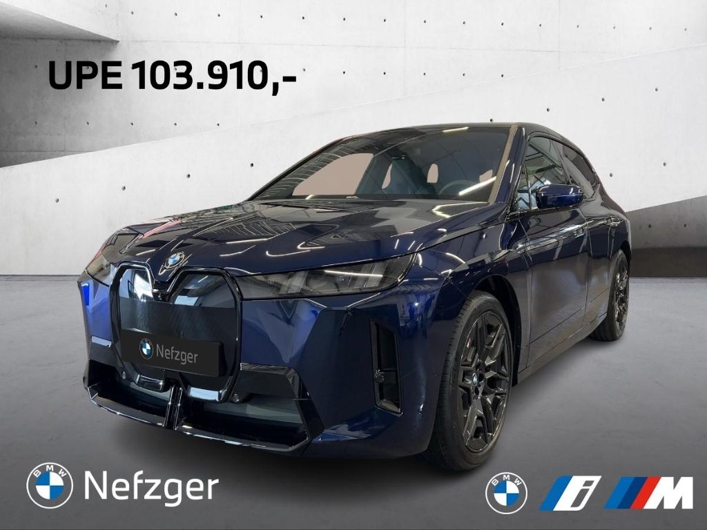 BMW iX