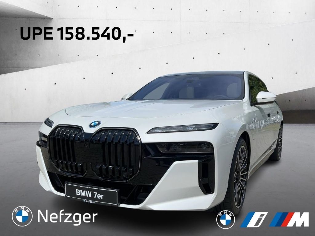 BMW 750 2025
