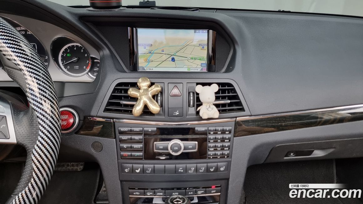 Mercedes-Benz E-Class 2012