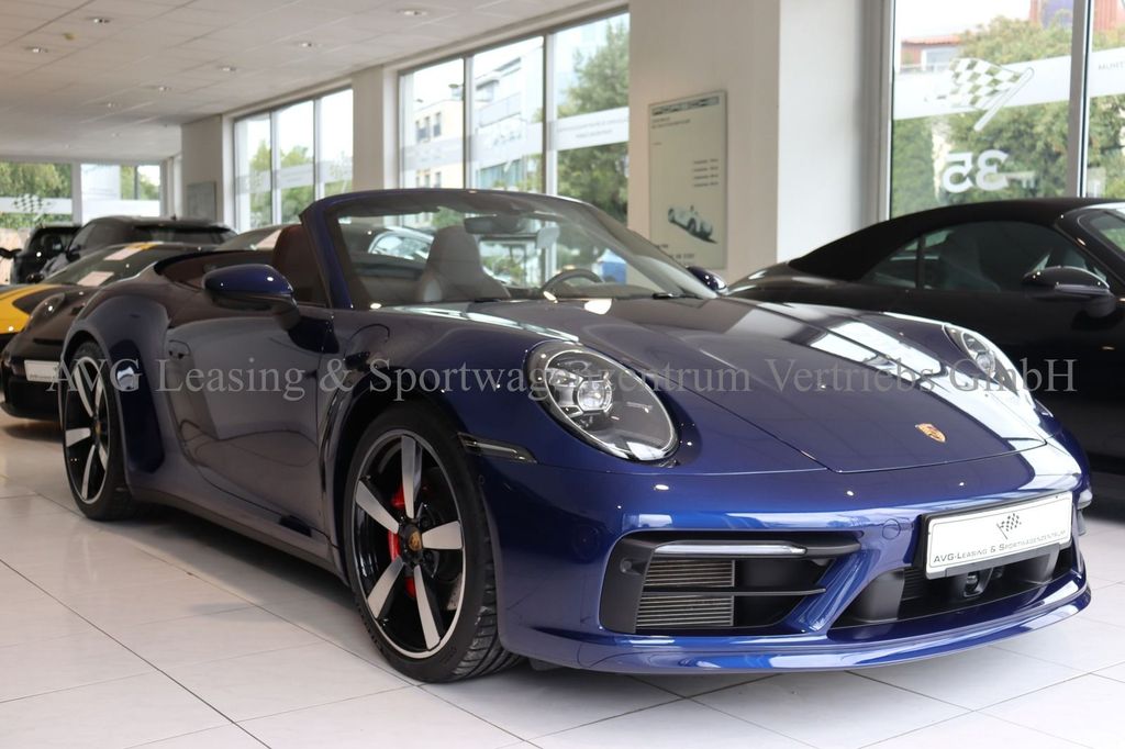 Porsche 992 2024