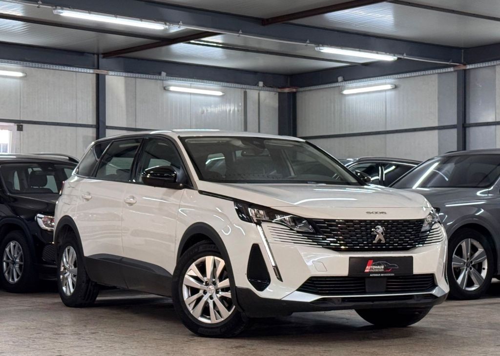 Peugeot 5008 2021