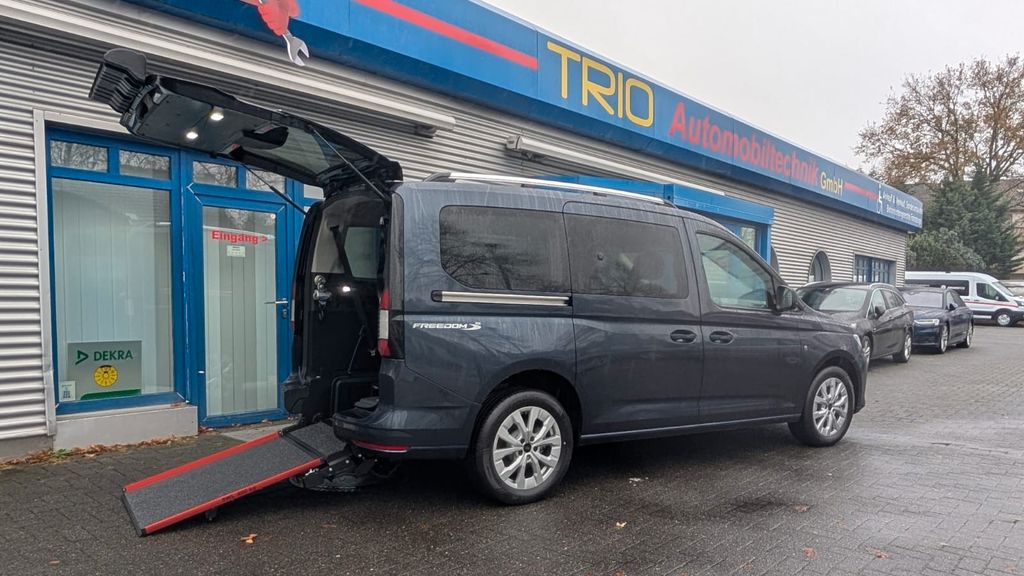 Ford Grand Tourneo 2025