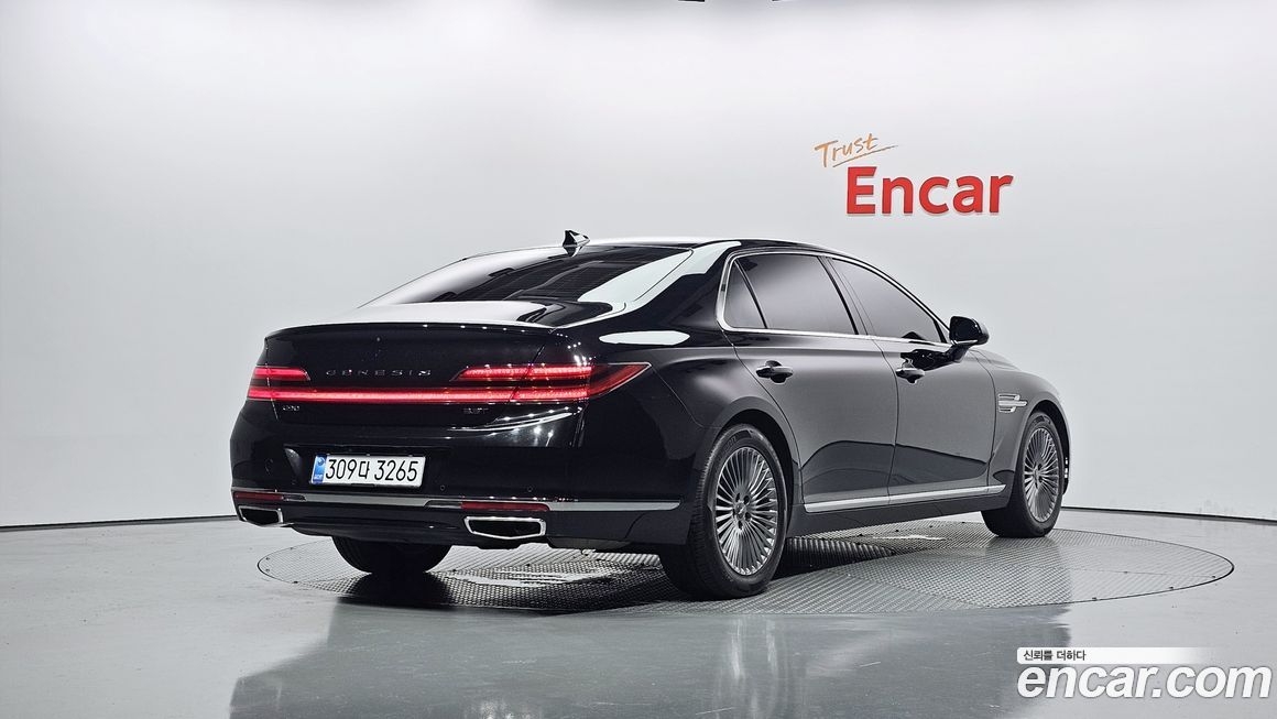 Genesis G90 2020