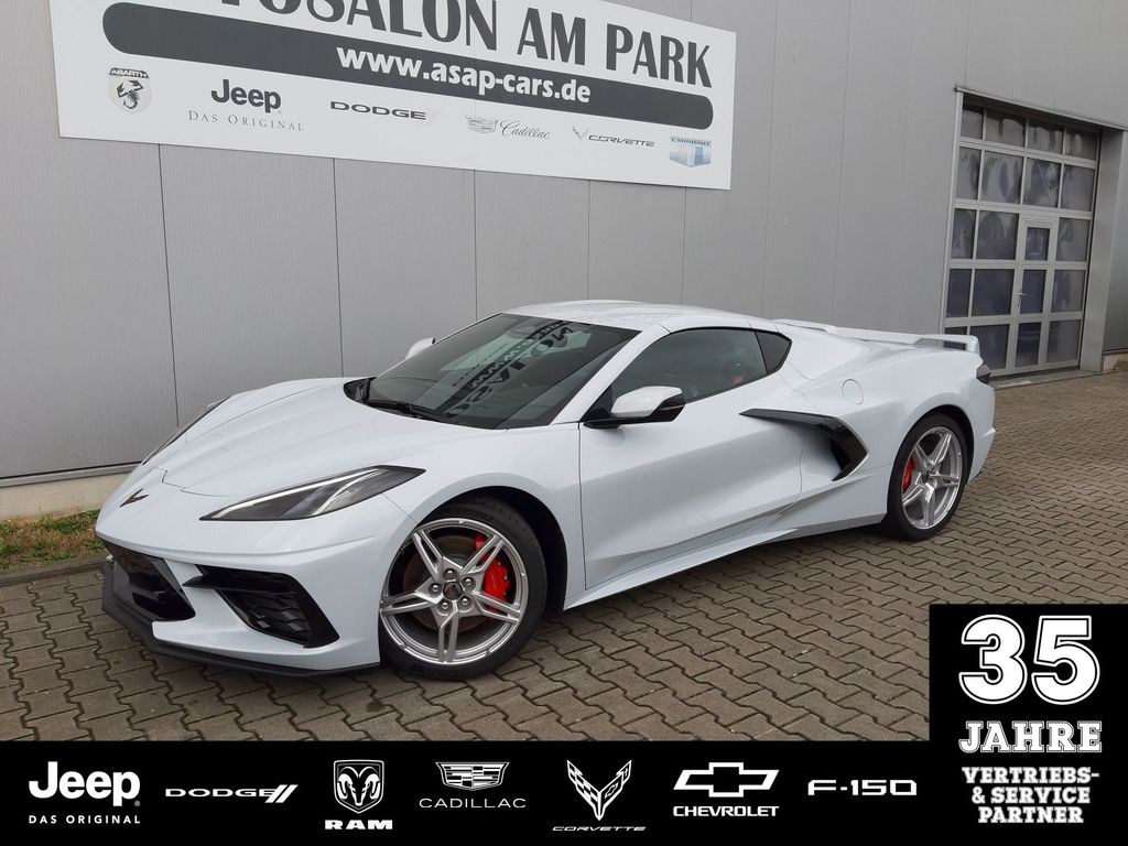 Corvette C8 2025