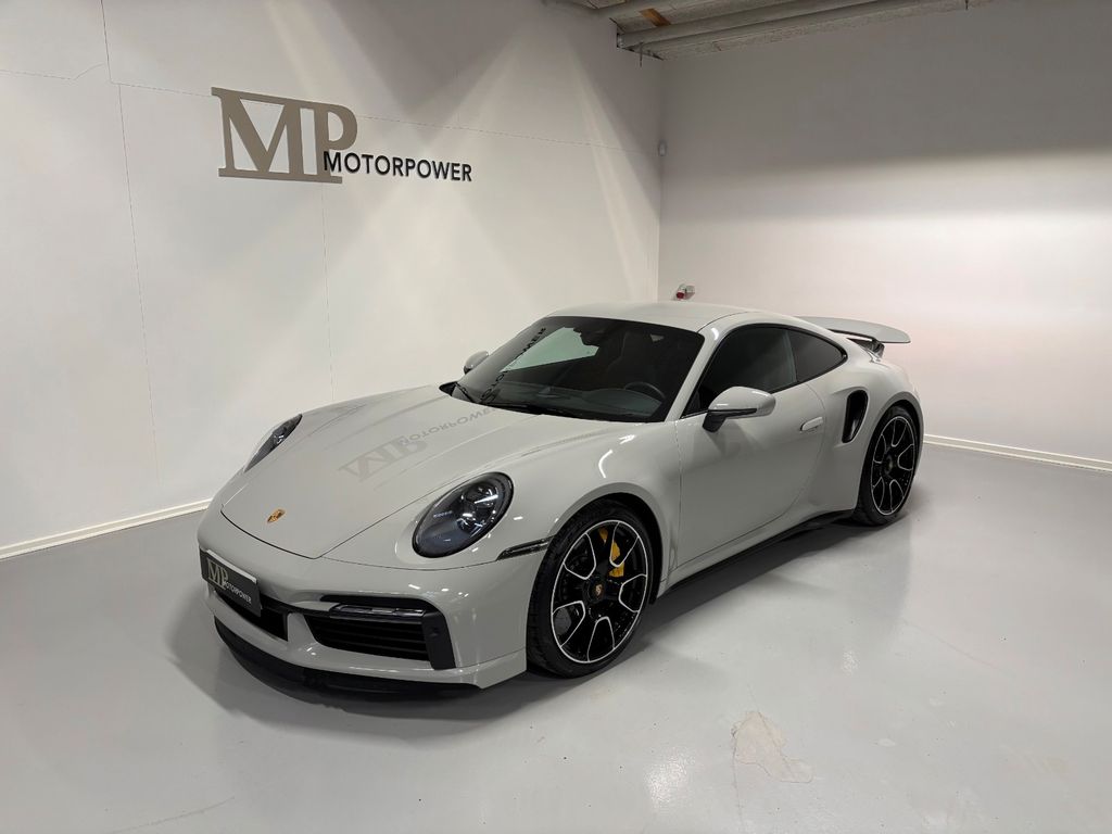 Porsche 992 2021
