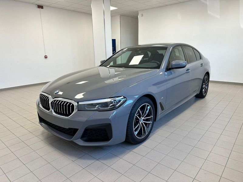 BMW 520 2021