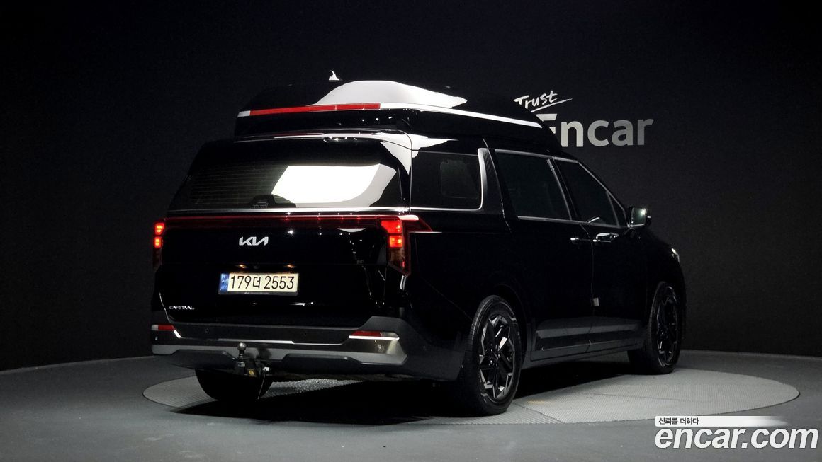 Kia Canival 2024