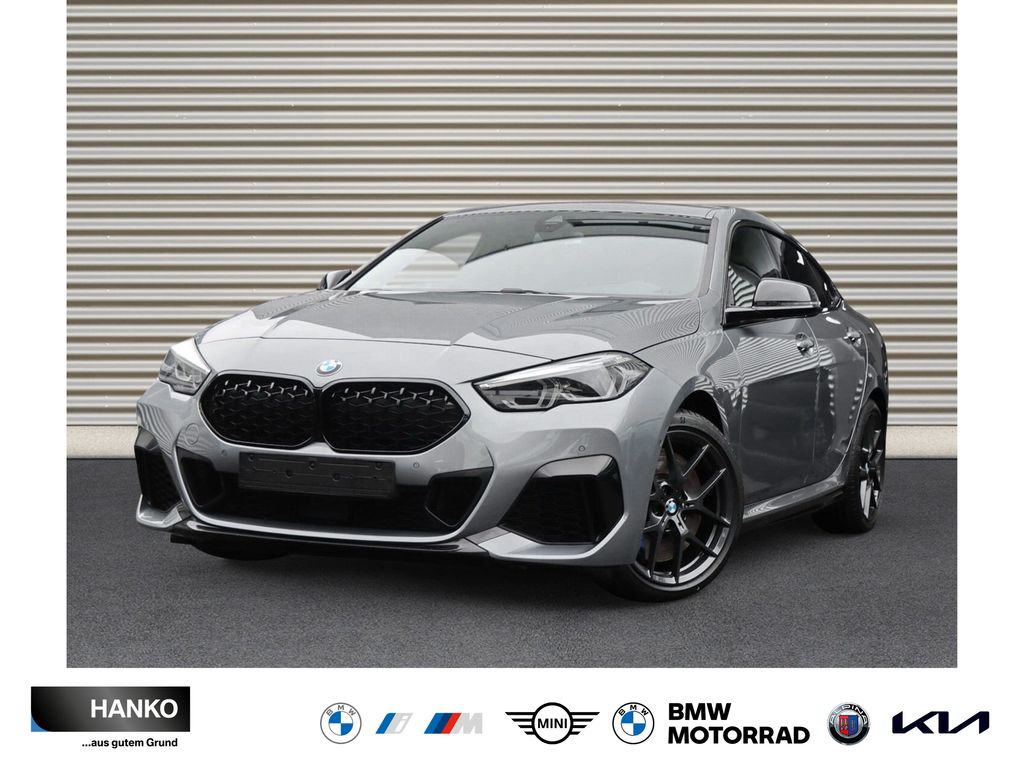BMW M235 2022