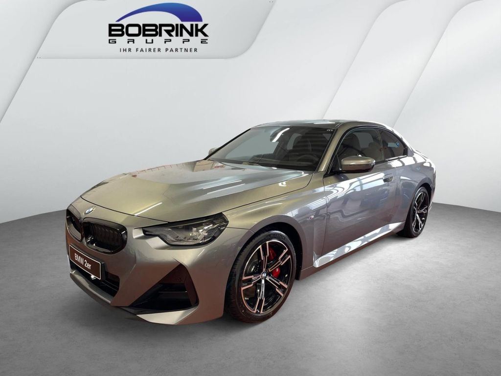 BMW 218 2025