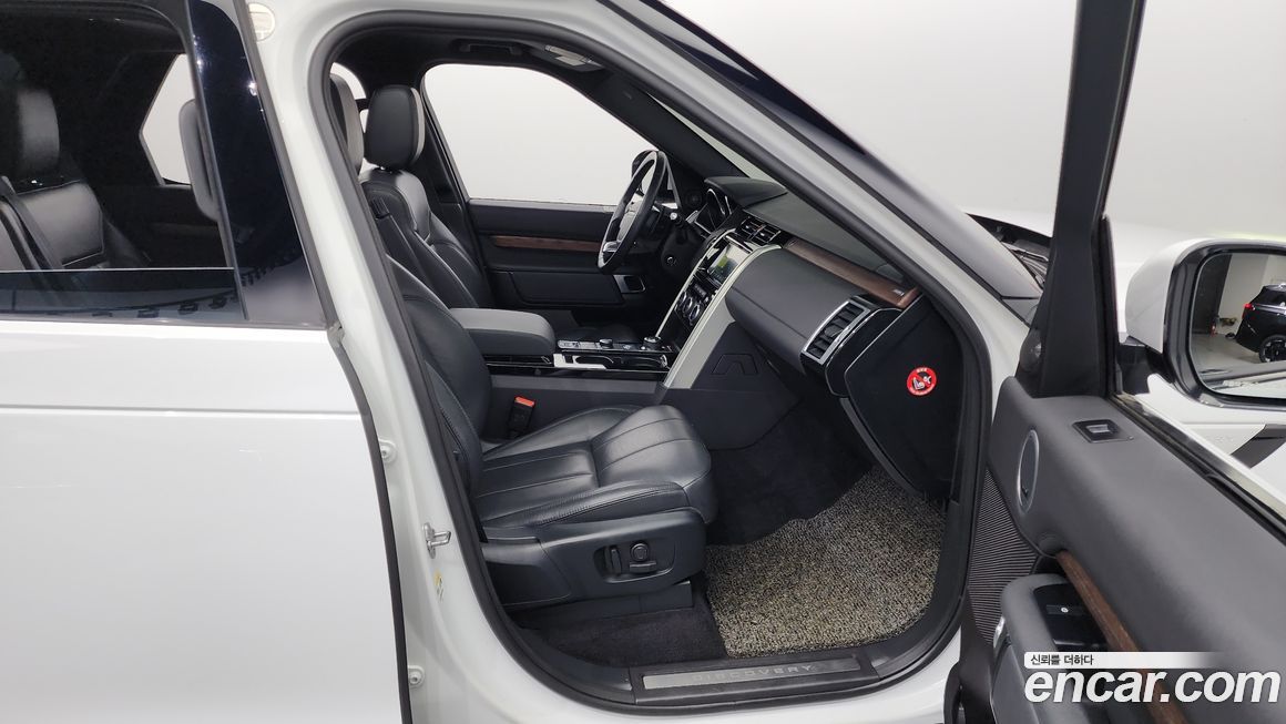 Land Rover Discovery 2017