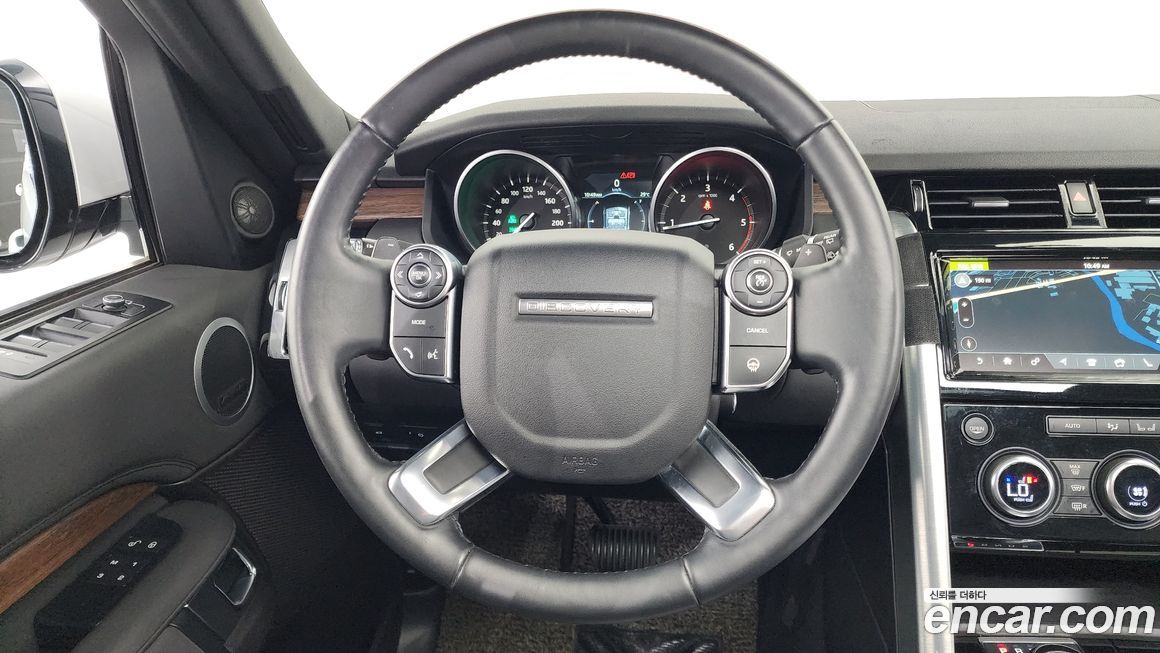 Land Rover Discovery 2017