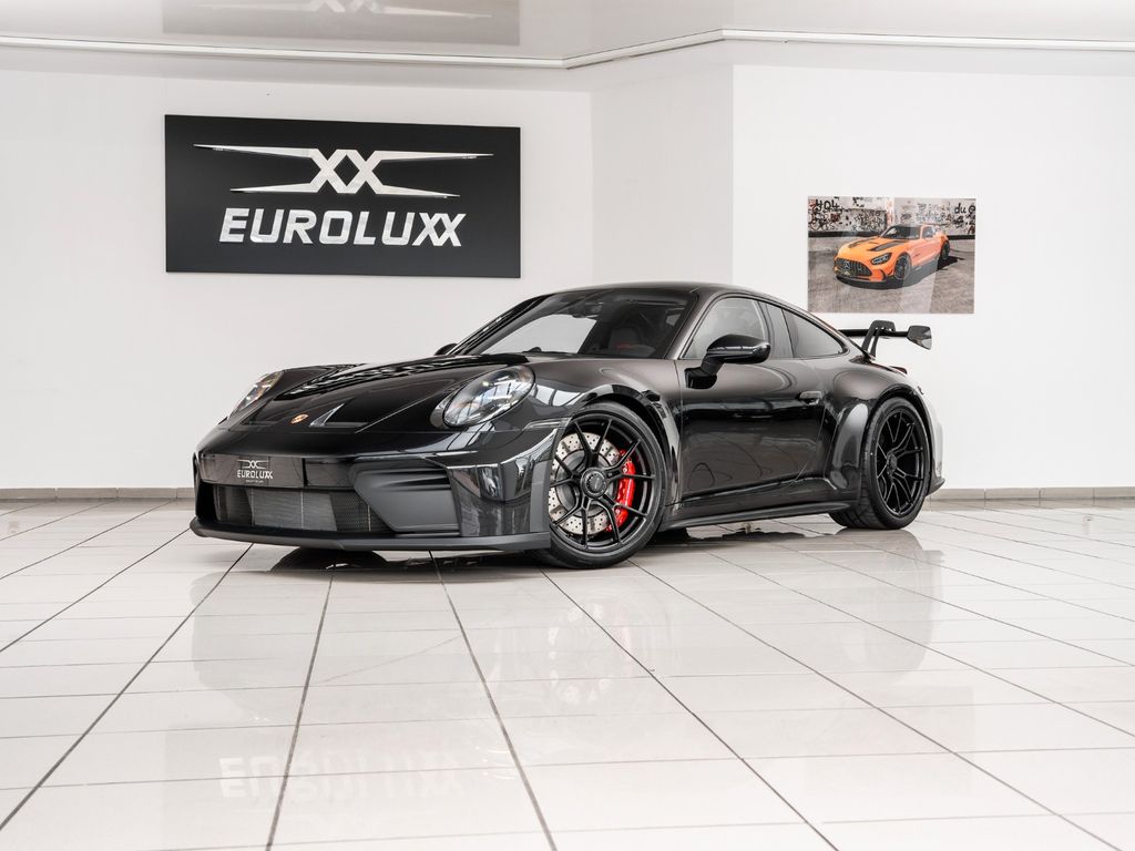 Porsche 992 2025