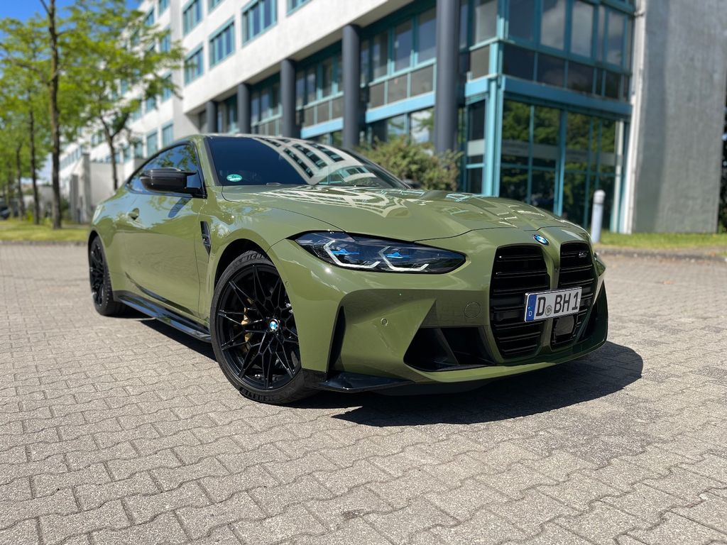 BMW M4 2025