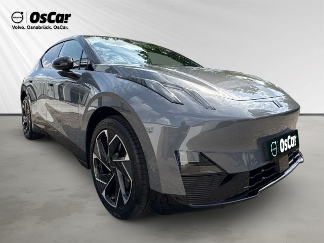 Lynk&Co 02