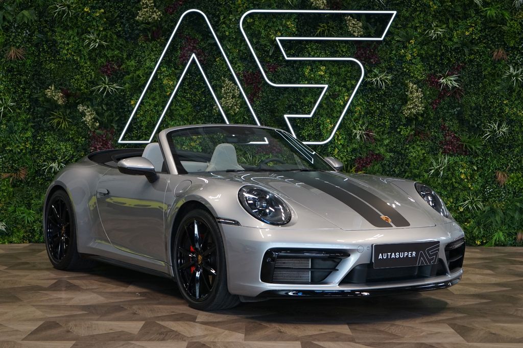 Porsche 911 2023