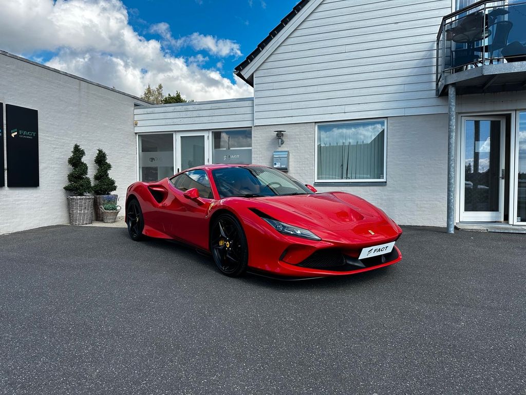 Ferrari F8 2020