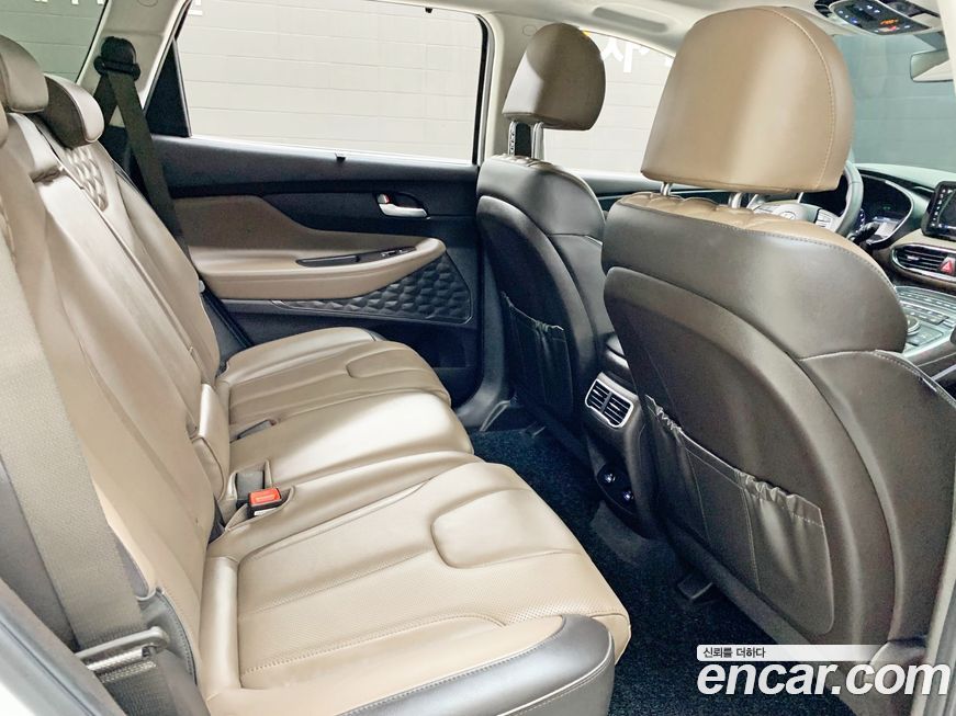 Hyundai Santafe 2022