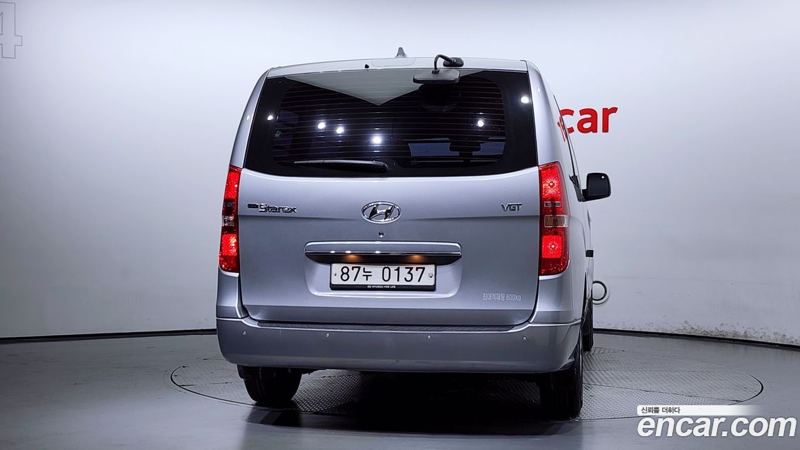 Hyundai Starex 2018