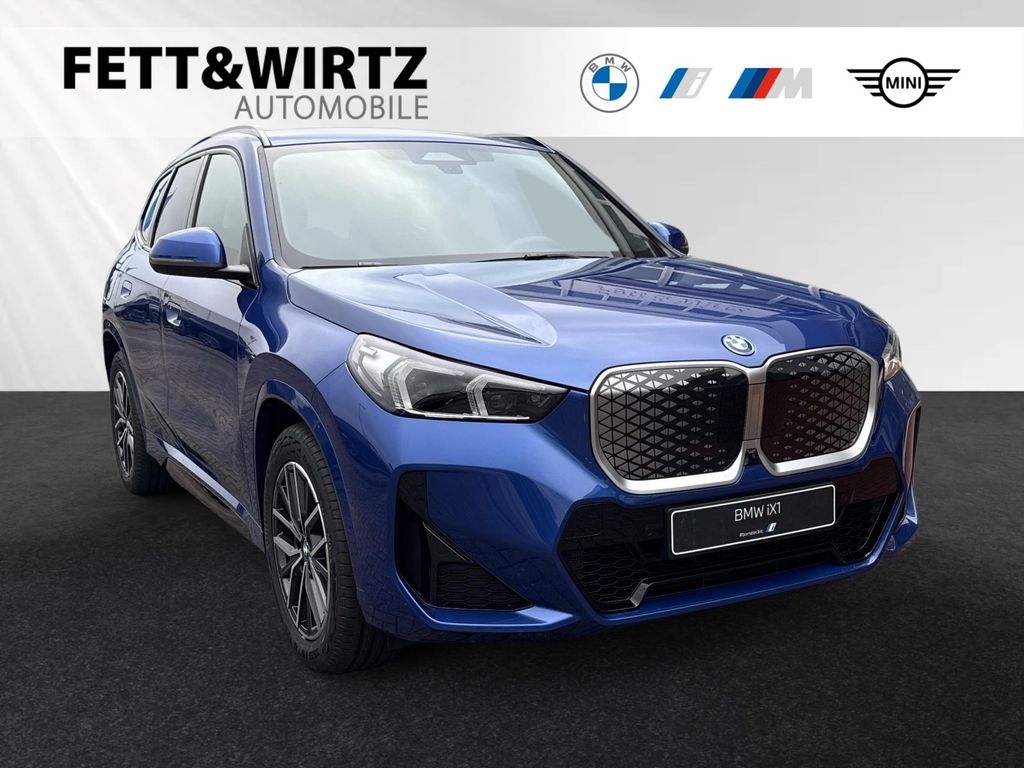 BMW iX1 2025